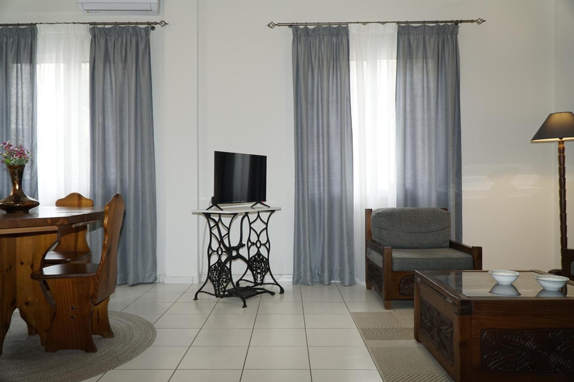 Elegant Central Apartment Candia Esterno foto